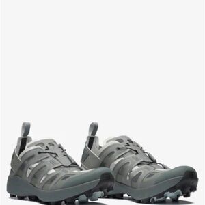 NWT Solomon Udara Advanced in Sedona Sage size 8.5 W/7.5 M